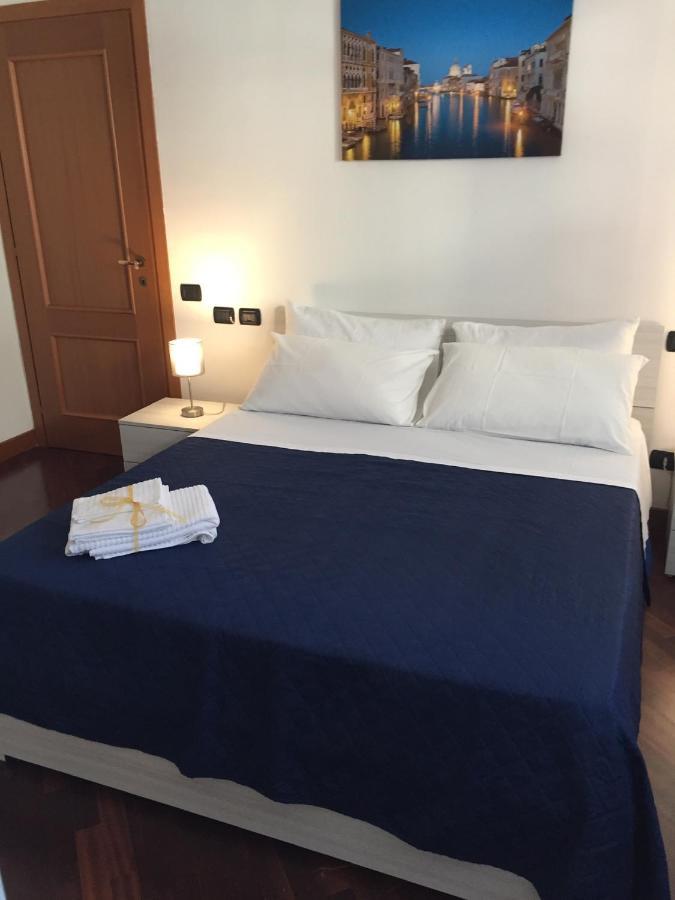 Dali House Airport And Fiera Fiumicino